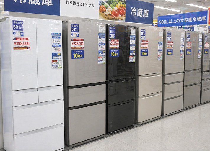 家電量販店の画像