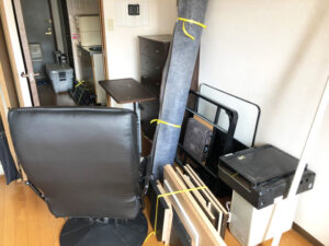 世田谷区千歳台で家電家具の回収作業